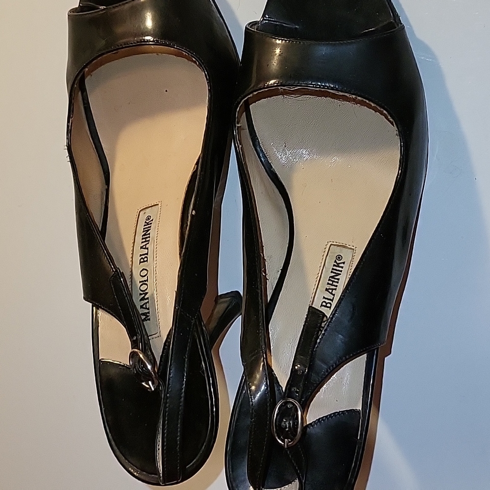 Manolo Blahnik heels 39